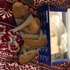 Size 39 NWOT Birkenstock Mayari Stone Sandal